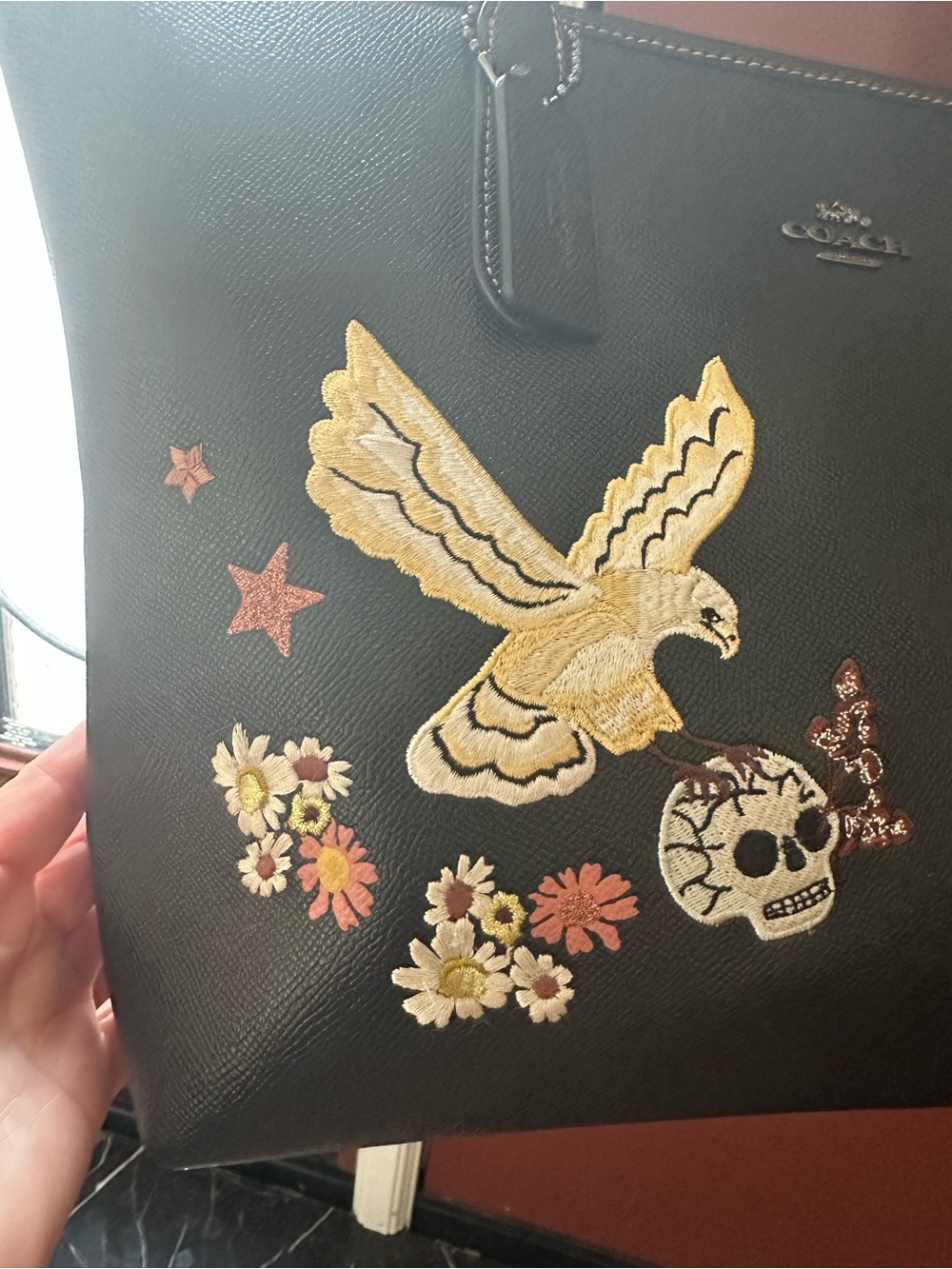 Coach Tattoo Embroidered City Zip Tote-includes Coach Dust Bag - Picture 4 of 16